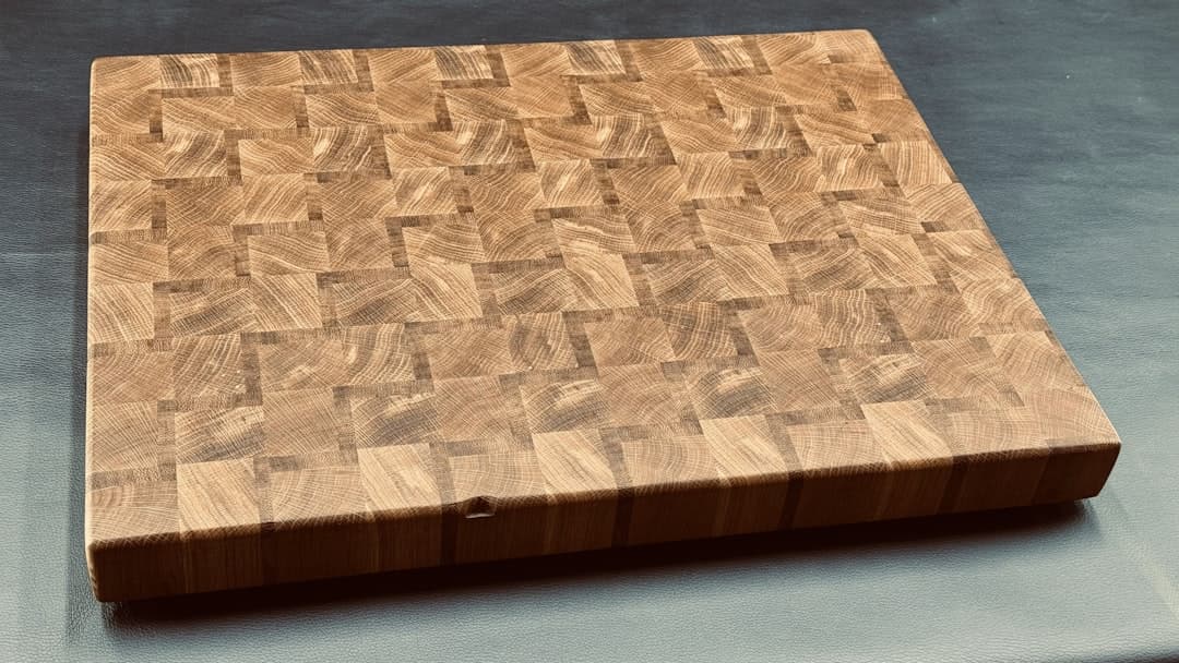 Walnut end-grain cutting board